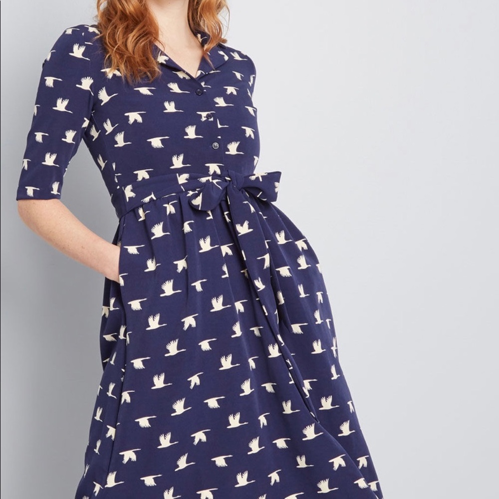 Modcloth shirt dress navy blue with ducks